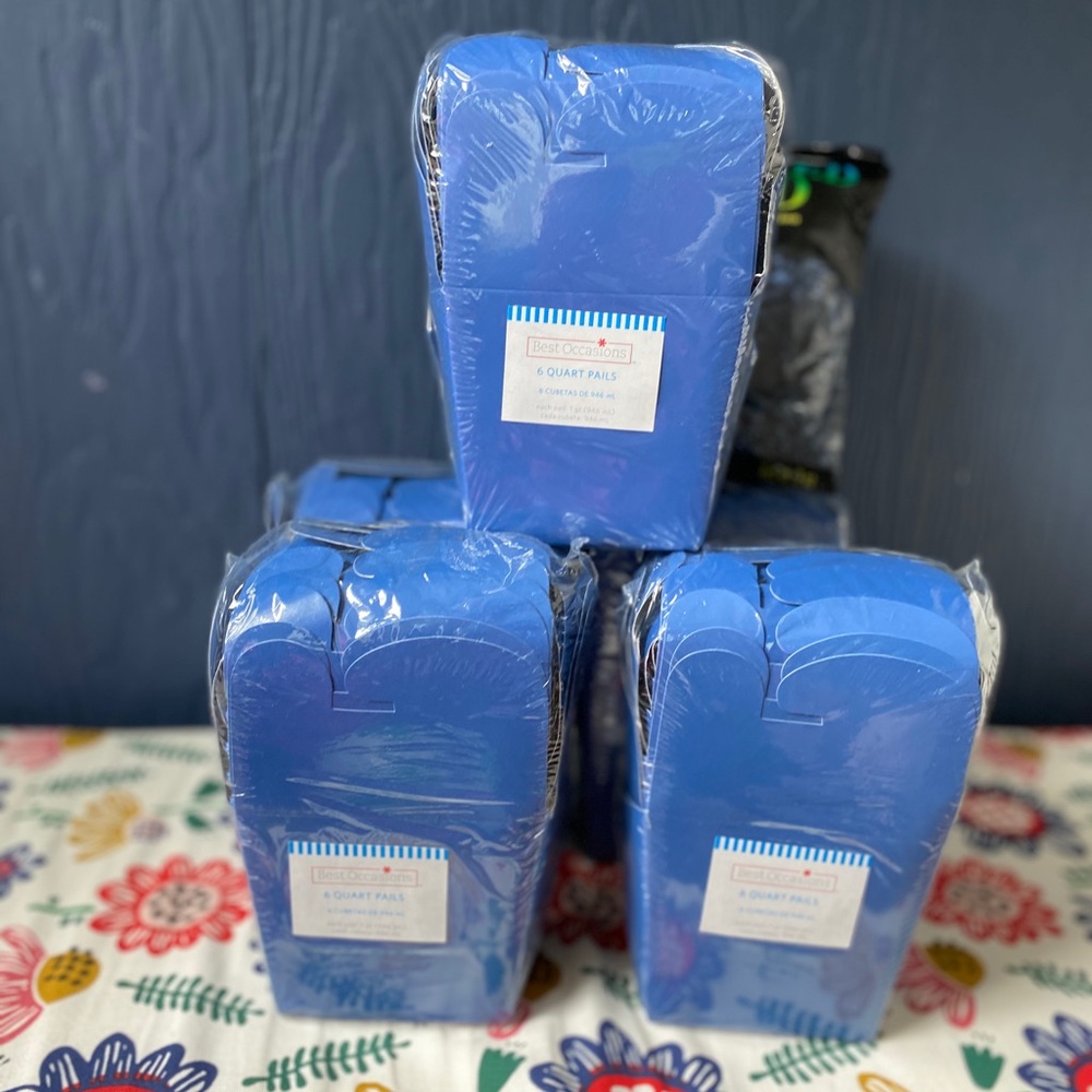 Blue Paper Quart Pails 6 Per Package Lot Of Five
